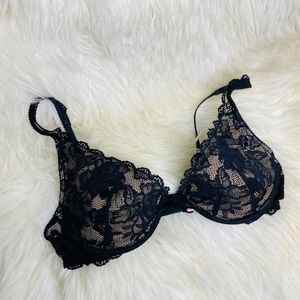 VS very sexy push-up no pad